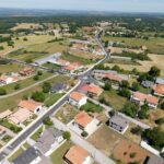 O Município do Sabugal tem a decorrer obras nas freguesias do Soito, Ozendo, Aldeia Velha, Aldeia do Bispo e Alfaiates, num investimento global de cerca de 1,8 milhões de euros, com comparticipação de Fundos Europeus.